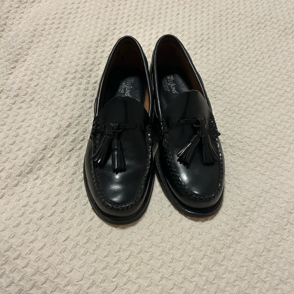 Vintage G.H. Bass Weejuns Tassel Loafers Black Leather Made in USA